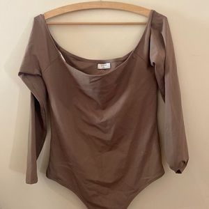 Long sleeve babaton bodysuit XL. Deep taupe.